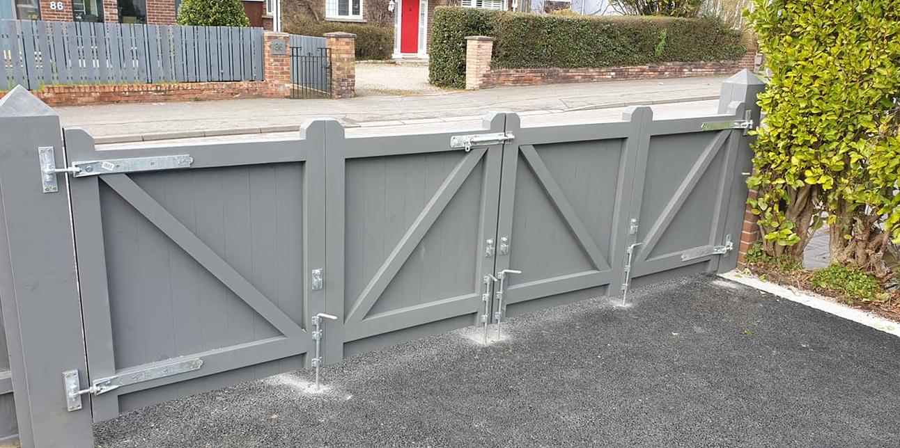 Open for all Essential Hardware! - Screws, iron mongery, washers, locks, bolts