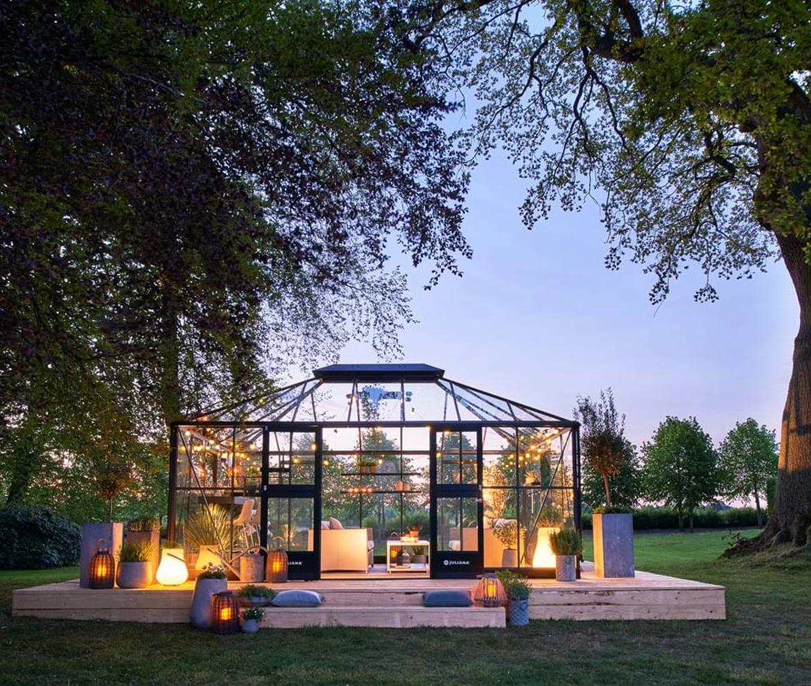 Juliana Grand Oasis - Juliana Greenhouse