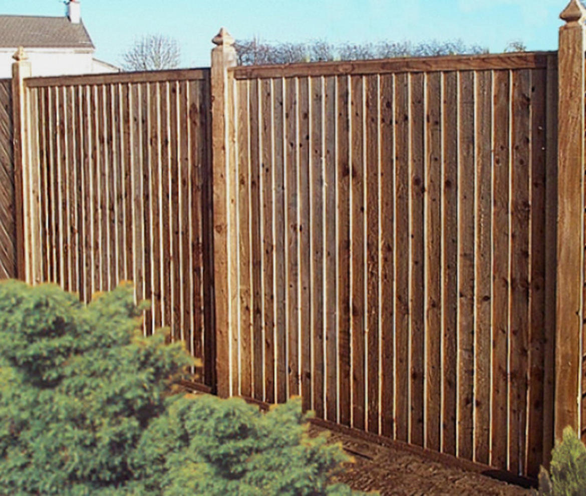 Vertical Feather Edge Panels 1830m x 933mm x 45mm - Fence Panels