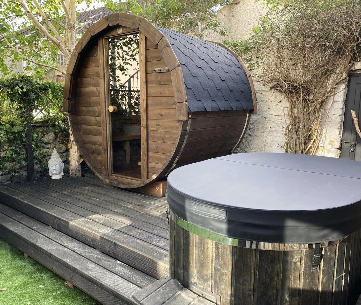 Woodstoc Barrel Sauna - 