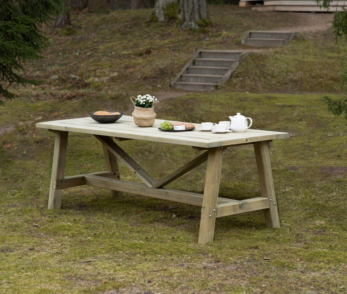 Massive Rectangular Table - Garden Picnic Tables
