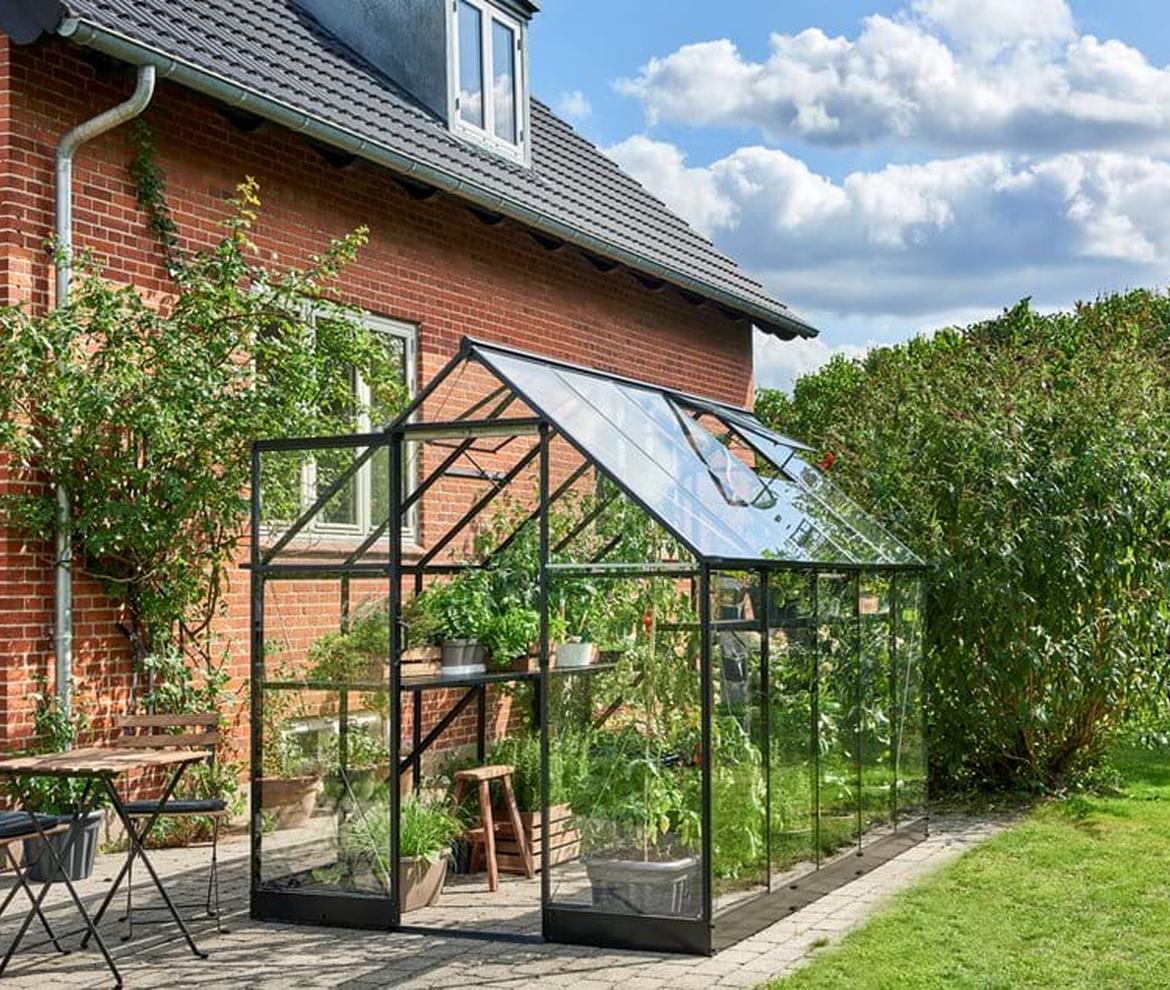 Halls ‘Qube’ 6ft x 10ft Greenhouse - Halls Traditional & Qube Greenhouses