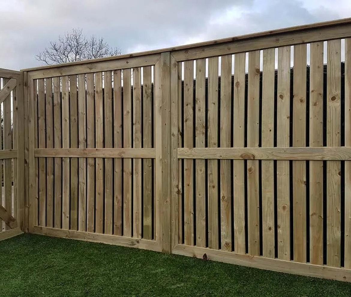 Lurig Fence Panel - Fence Panels