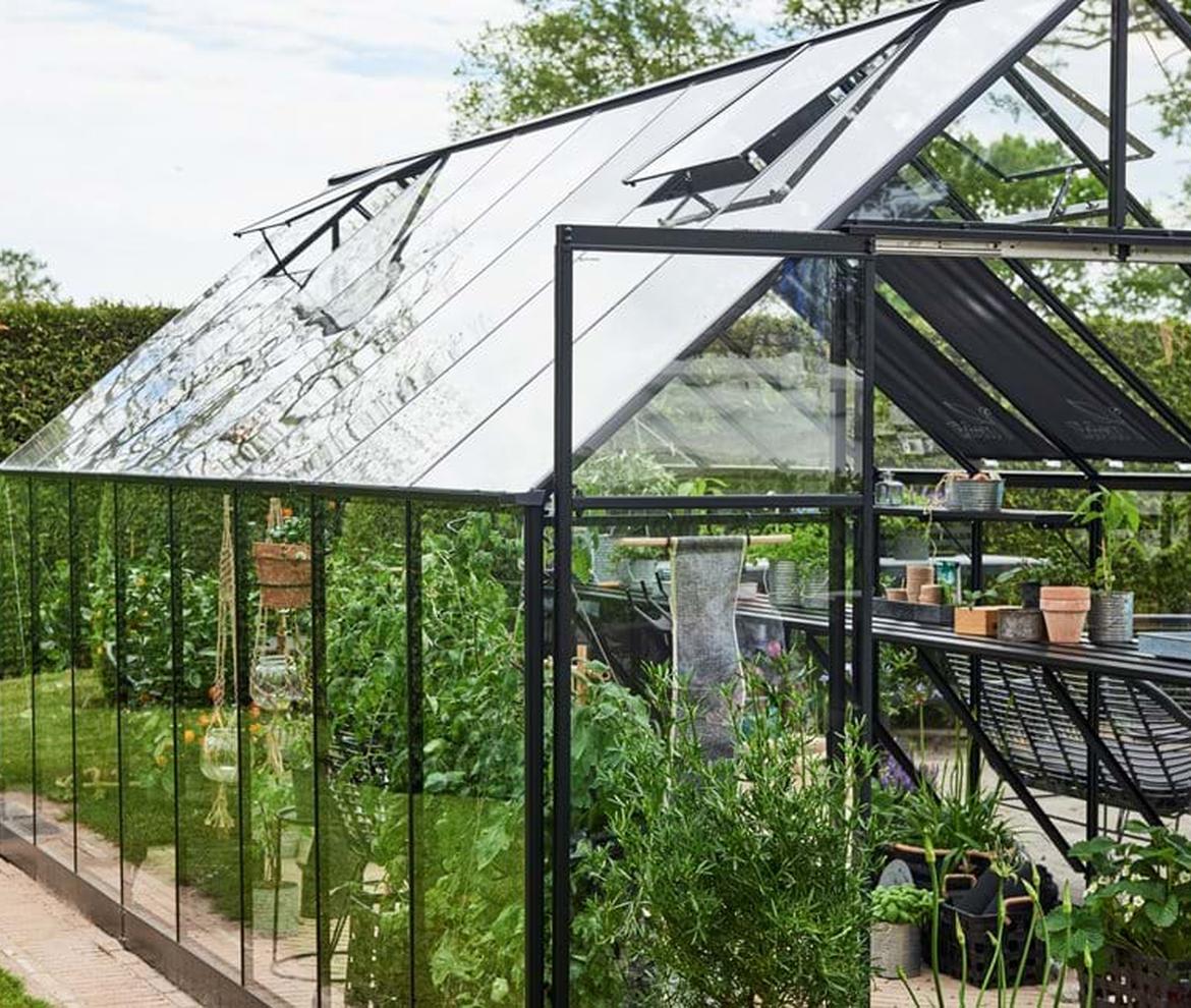 Halls ‘qube’ 8ft x 16ft Greenhouse  - Halls Traditional & Qube Greenhouses