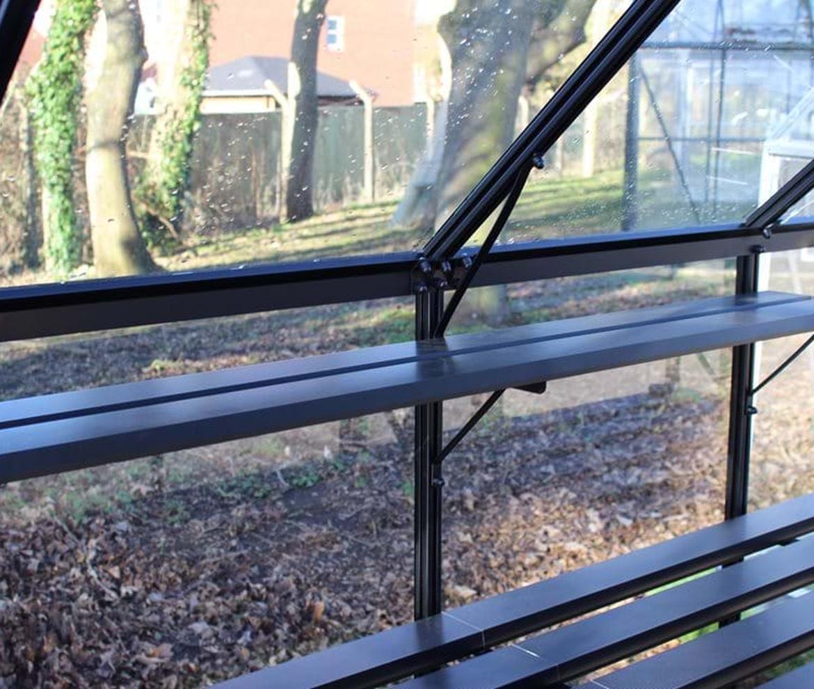 Qube 4ft Integral Shelving - Accessories
