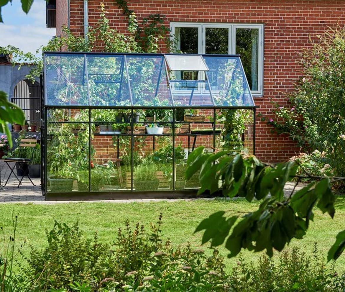 Halls ‘Qube’ 6ft x 10ft Greenhouse - Halls Traditional & Qube Greenhouses