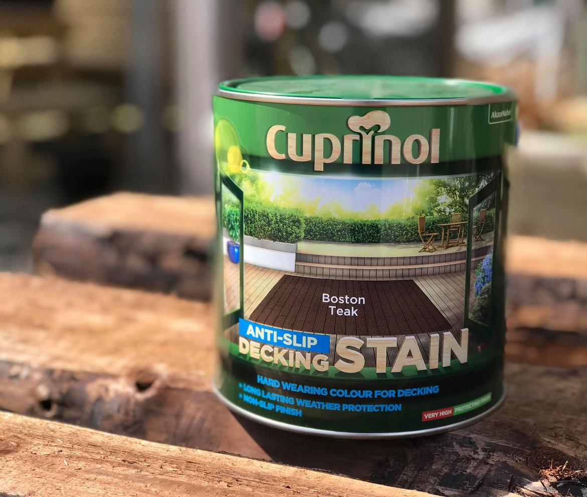 Cuprinol Anti–slip Decking Stain  - Paints & Oils