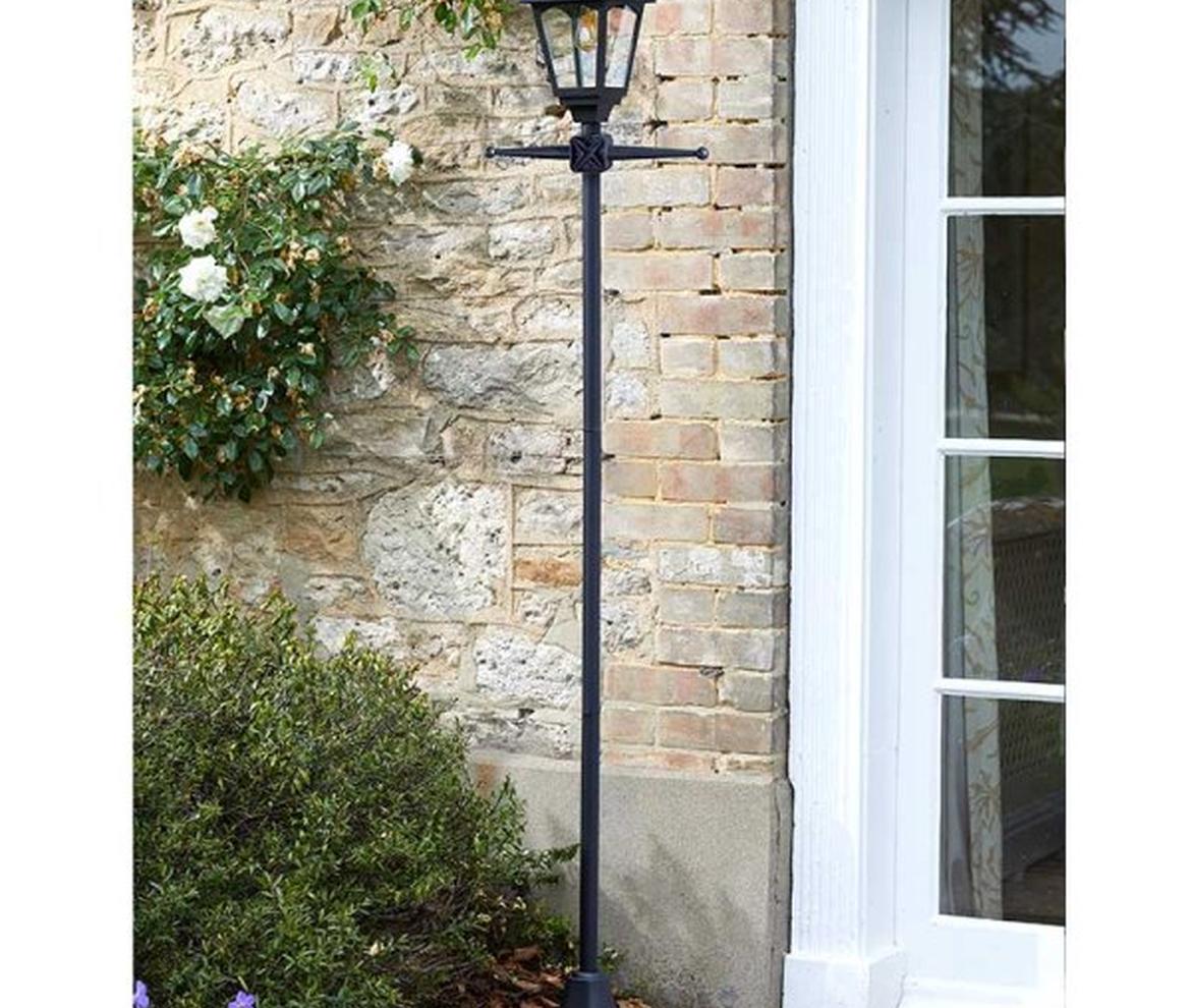 Victoriana Lamp Post - Solar Powered Lights