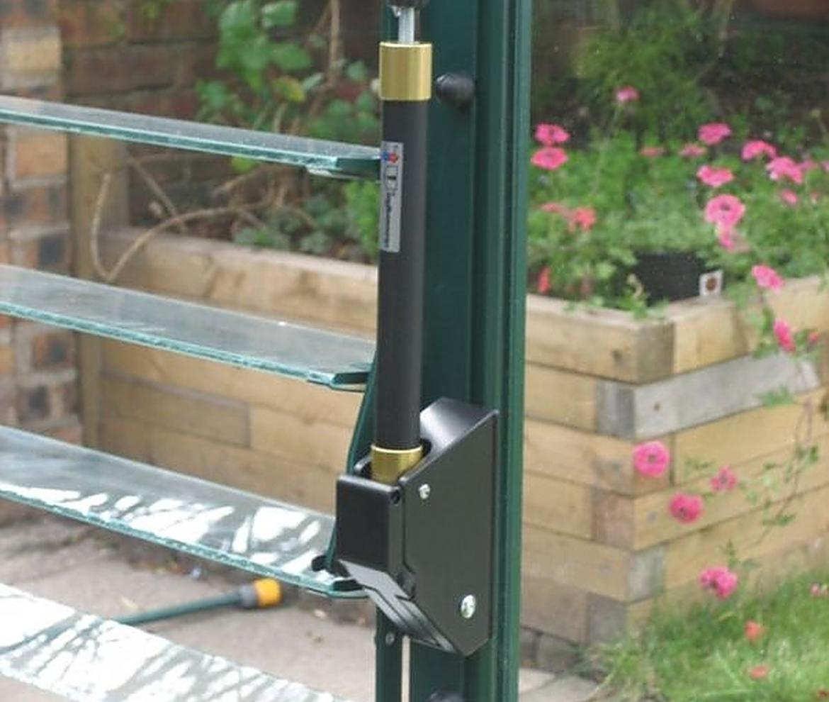 Halls 18’ Green Louvre tough glass 610 × 457 - Halls Greenhouses