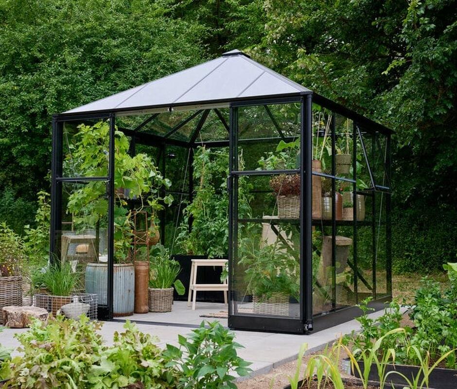 Halls Qube Square 88 - 