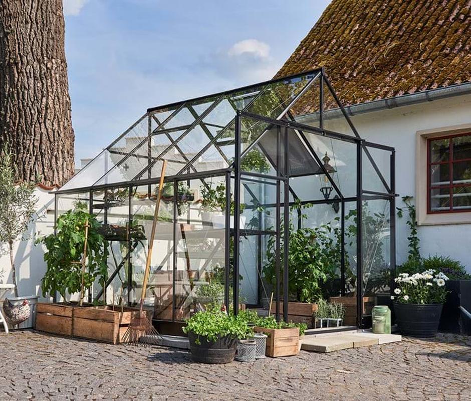 Halls ‘Qube’ 8ft x 8ft Greenhouse - 