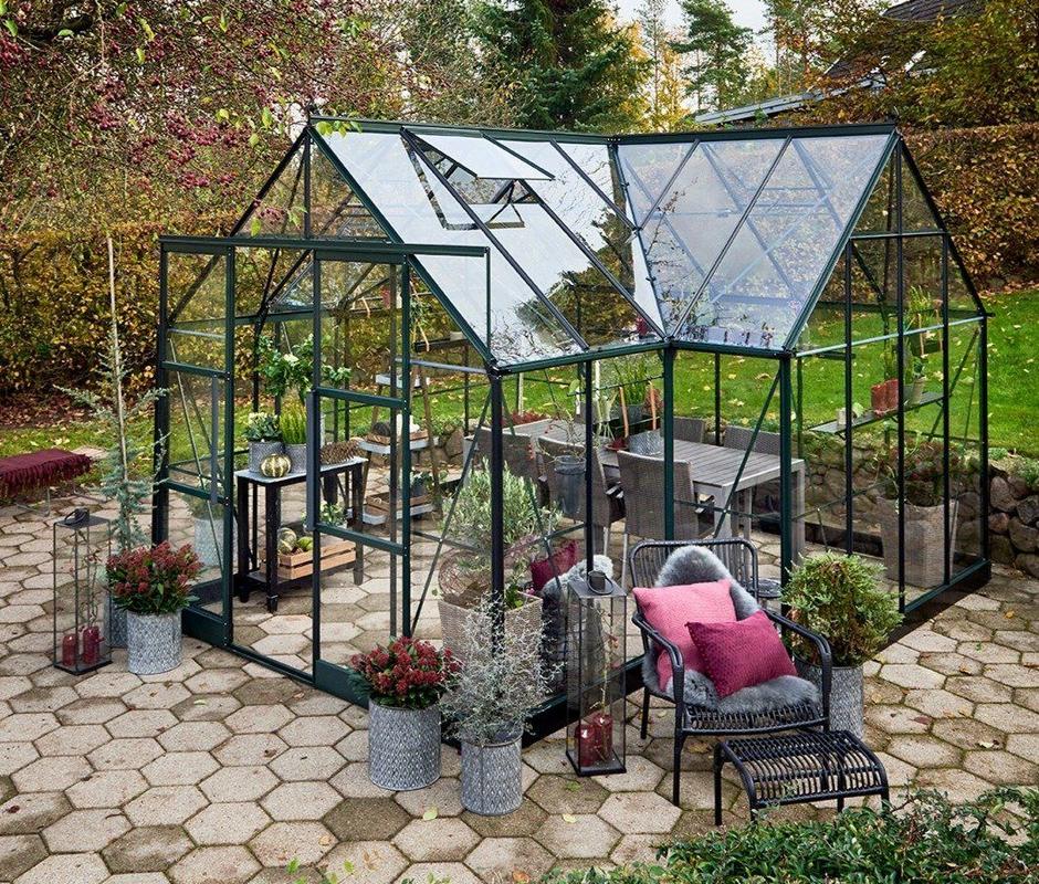 Halls Green Garden Room Greenhouse LP Toughened  - 