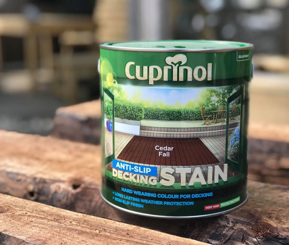 Cuprinol ‘Cedar Fall’ Anti–slip Decking Stain 2.5L - 