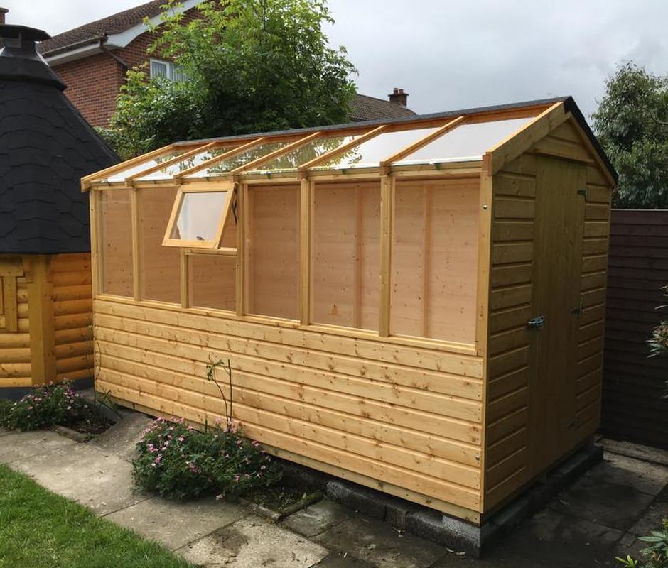 Solar Shed 2.4m x 1.8m - 