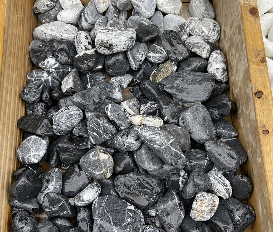 Black Cobble 40–60mm 20kg - Landscape Stones
