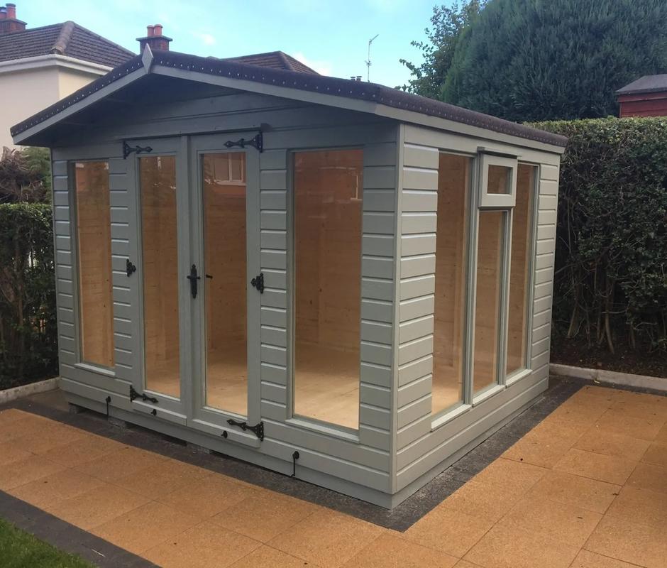 Windsor Summerhouse  - 