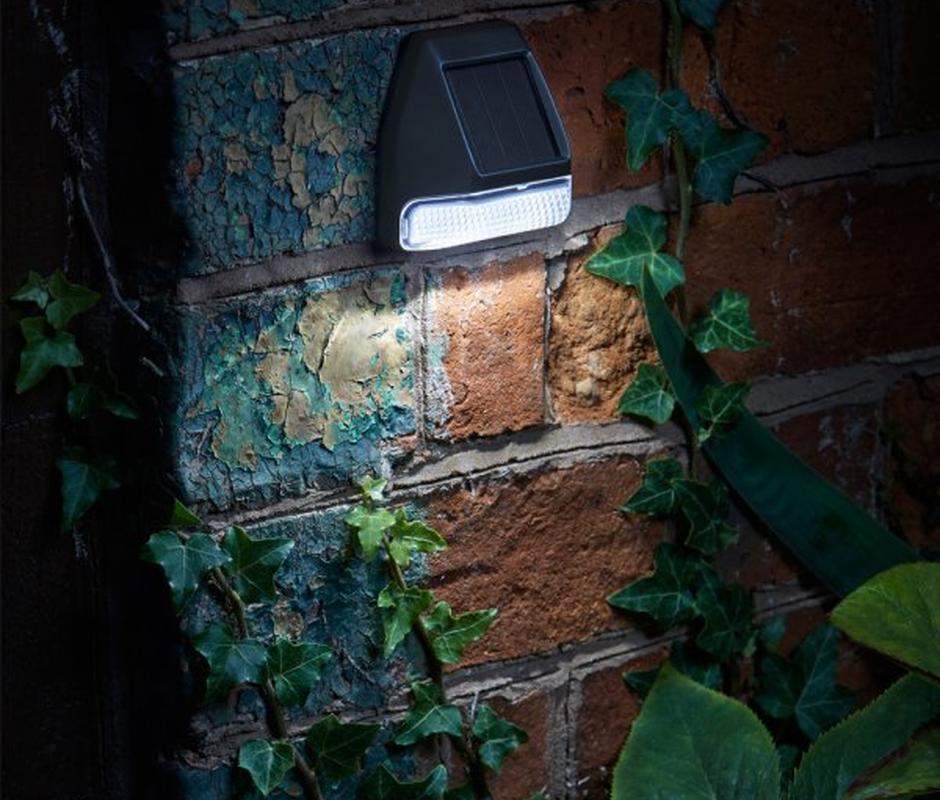 Fence, Wall & Post Light - Solar Powered Lights