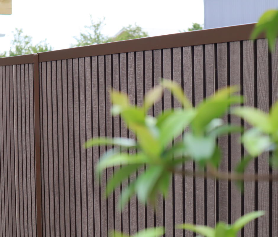 DuraPost ‘Urban’ Slatted Composite Fence - 