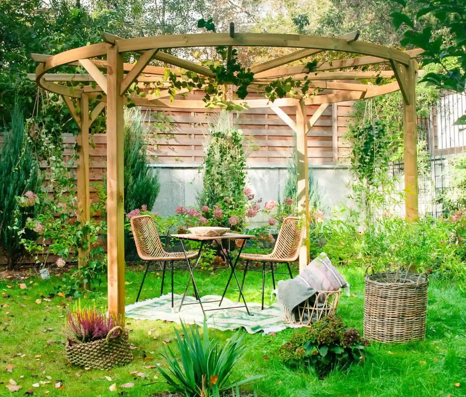 Jagram Carousel Pergola - 