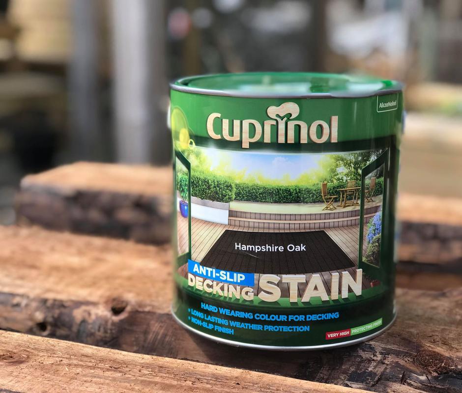 Cuprinol ‘Hampshire Oak’ Anti–slip Decking Stain 2.5L - 