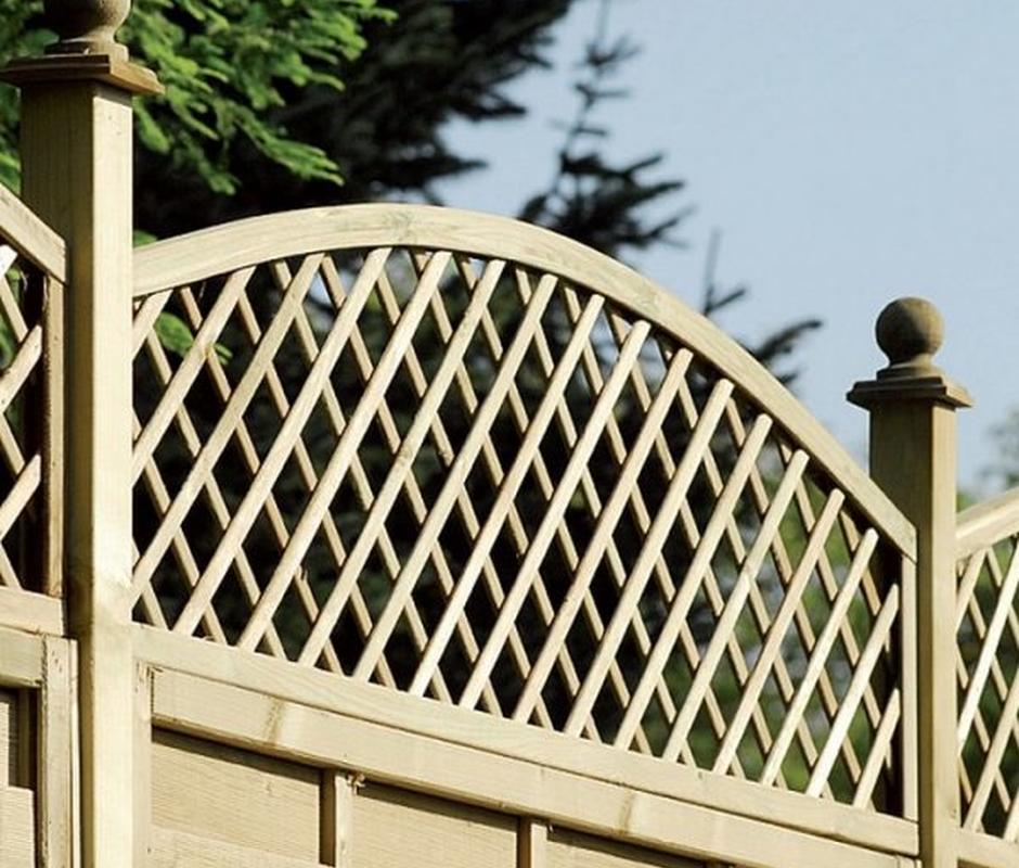 English Trellis ‘Dome Top’ 1.83m x 0.47m x 30mm - 