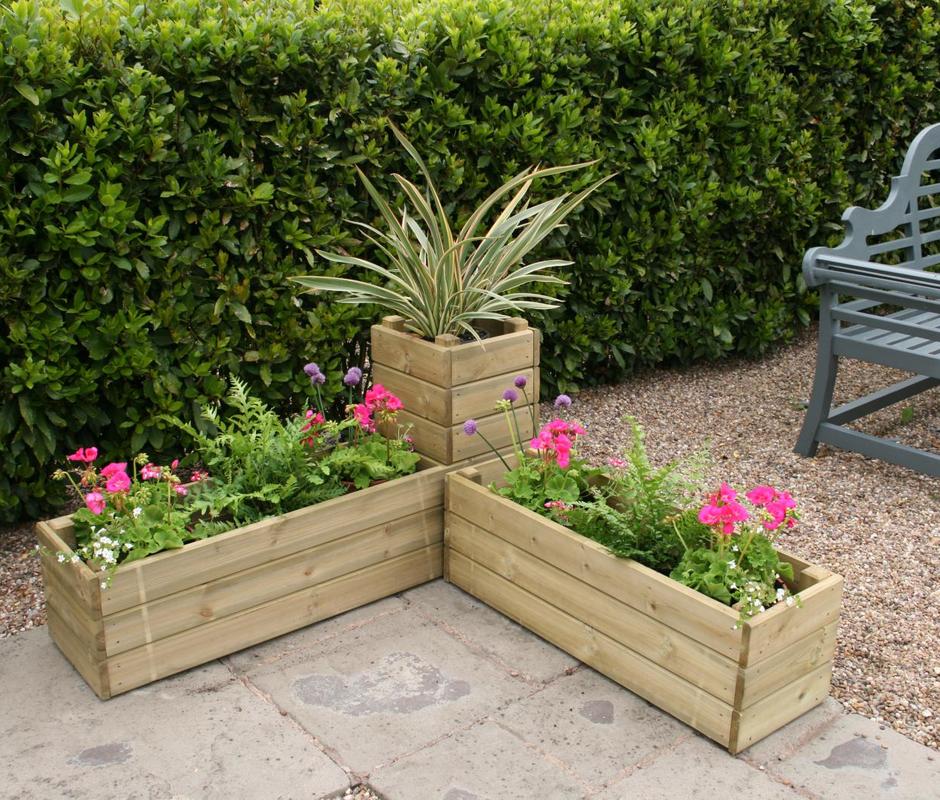 Corner Planter - 